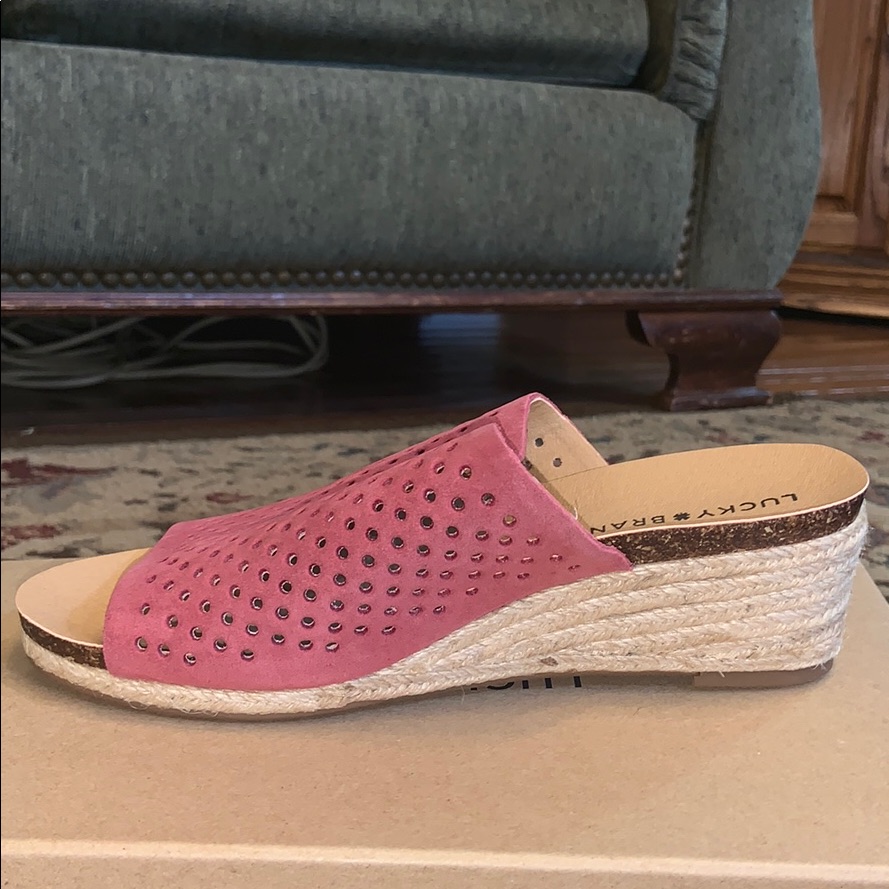 Red Lucky Brand Sandals